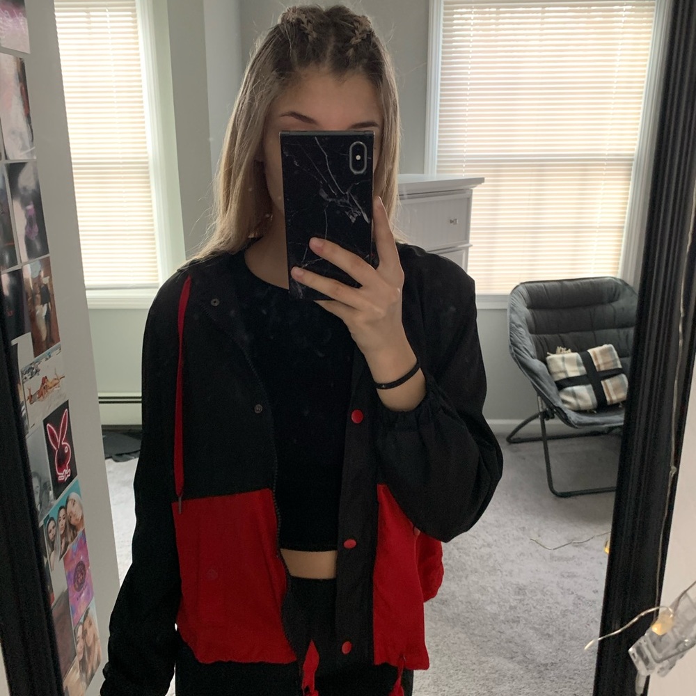 NWOT red & black windbreaker